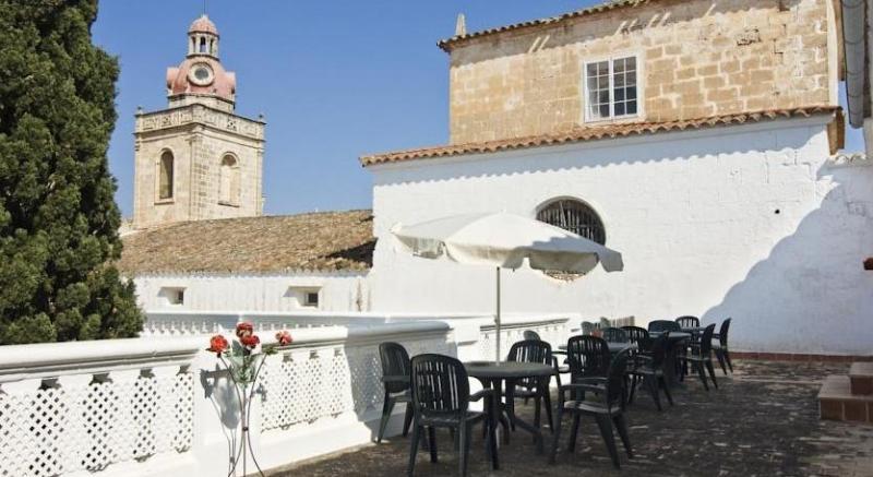 Albergue Grupoandria El Claustre De Ciutadella - Hospederia Exterior foto