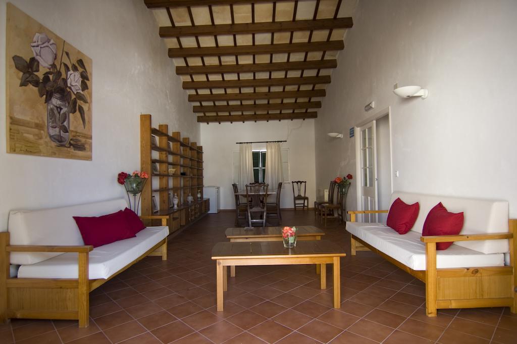 Albergue Grupoandria El Claustre De Ciutadella - Hospederia Exterior foto